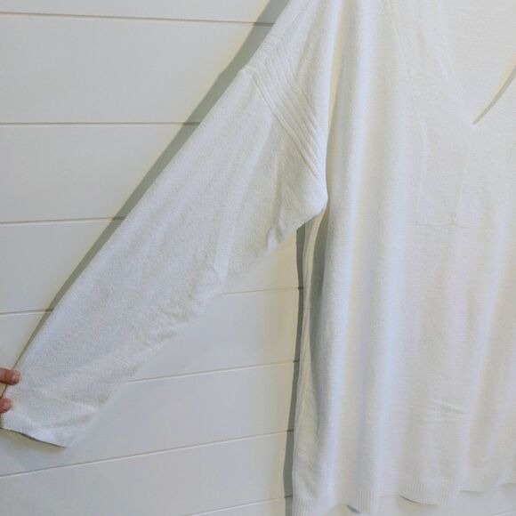 Barefoot Dreams Cozychic Ultra Lite Knit V Neck Sweater Women's XL White Tunic - Picture 4 of 12